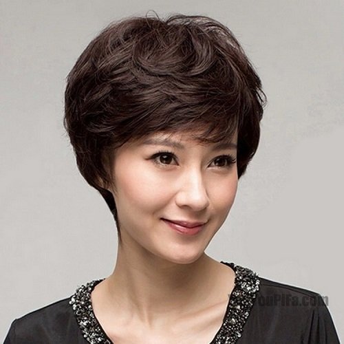 Những kiểu tóc xoăn ngắn cho phụ nữ trung niên quý phái nhất