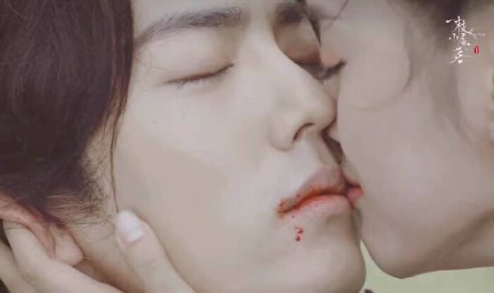Top 5 cảnh hôn lãng mạn nhất của Tiêu Chiến khiến fan nữ vừa thích vừa 'ghen tị' 15
