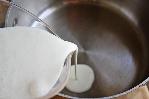 Cách làm bánh sữa chua phô mai thơm ngon đơn giản tại nhà 8